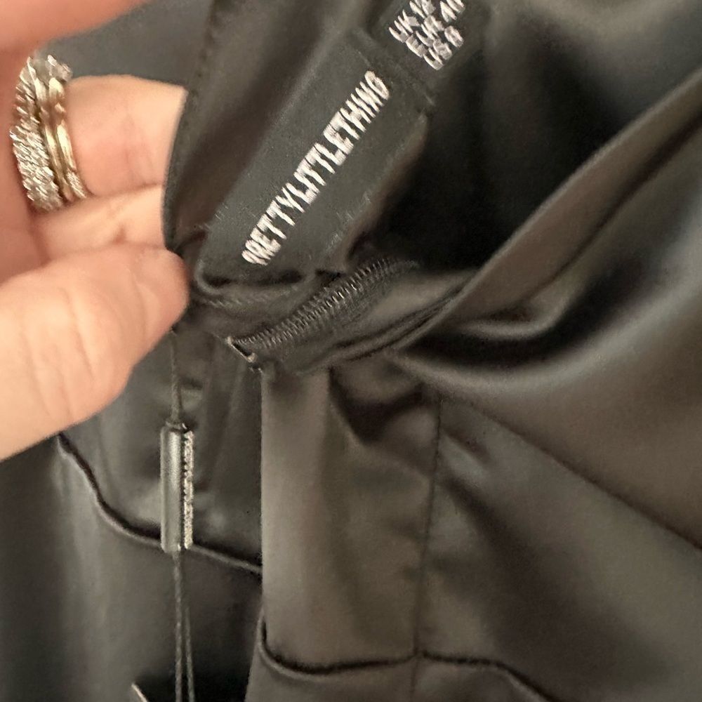 Black mini Dress - Picture 5 of 5